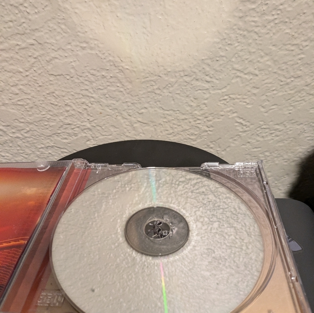Usher Red and Orange CD Album - Picture 5 of 5
